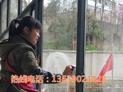 玻璃清洗